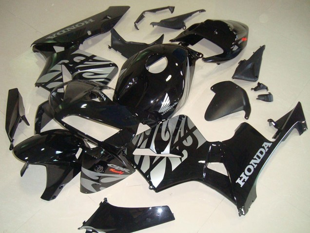 2005-2006 Glossy Black Silver with Flame Honda CBR600RR Motorcycle Fairings