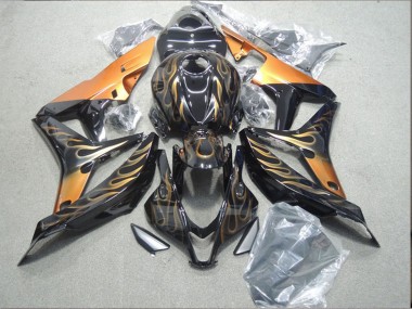2004-2005 Glossy Black Gold Flame Honda CBR1000RR Motorcycle Fairings