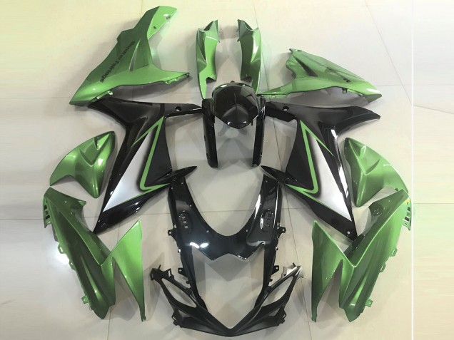 2011-2024 Green Glossy Black Suzuki GSXR 600 / GSXR 750 Motorcycle Fairings