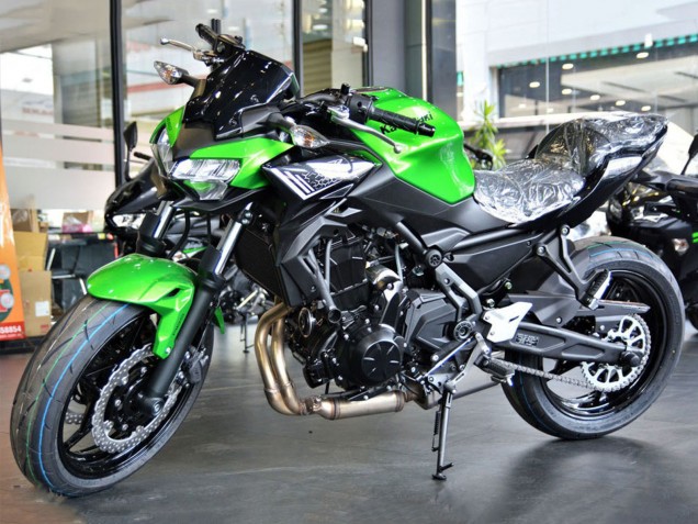 2020-2023 Green Black Kawasaki Ninja Z650 Motorcycle Fairings
