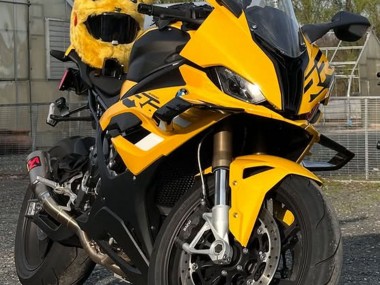 2023-2024 Glossy Yellow BMW S1000RR Motorcycle Fairings