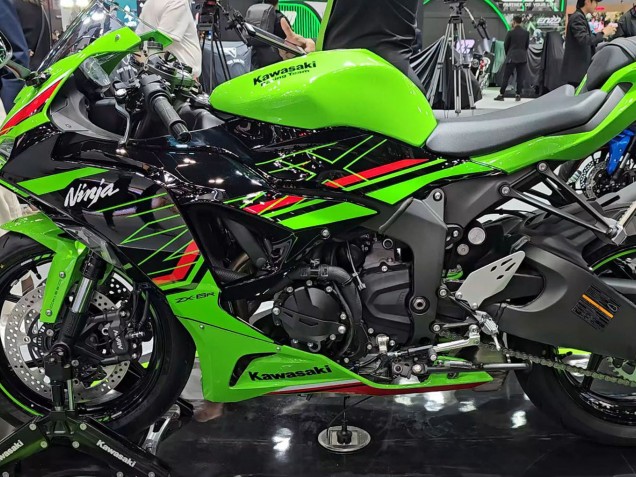 2023-2025 Green Black Kawasaki ZX6R Motorcycle Fairings