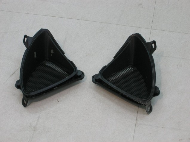 2004-2005 White Blue Gold Rothmans Honda CBR1000RR Motorcycle Fairings
