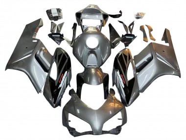 2004-2005 Silver Glossy Black Honda CBR1000RR Motorcycle Fairing