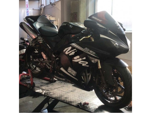 2006-2007 Matte Black Kawasaki ZX10R Motorcycle Fairing