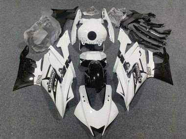 2022-2024 White Glossy Black Yamaha YZF R3/R25 Motorcycle Fairings