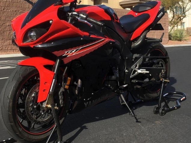 2009-2011 Red Black Yamaha YZF 1000 R1 Motorcycle Fairing