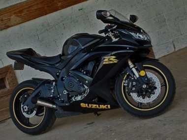 2001-2003 Black Suzuki GSXR 600 Motorcycle Fairings