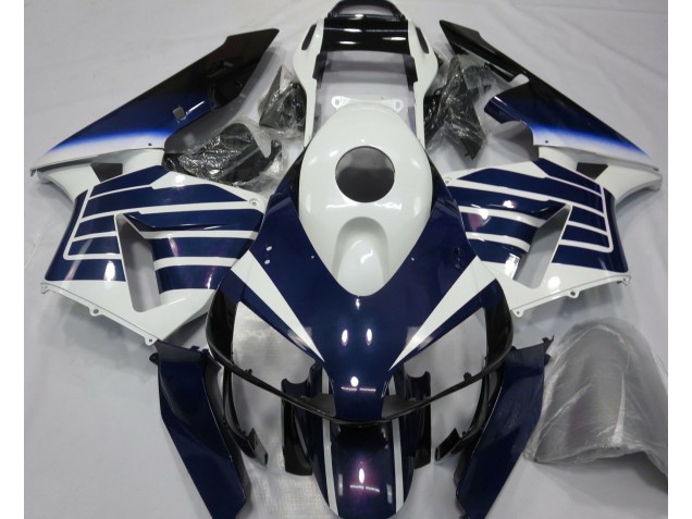 Aftermarket 2003-2004 Gloss White & Blue Fade Honda CBR600RR Motorcycle Fairings Aftermarket 2003-2004 Gloss White & Blue Fade Honda CBR600RR Motorcycle Fairings