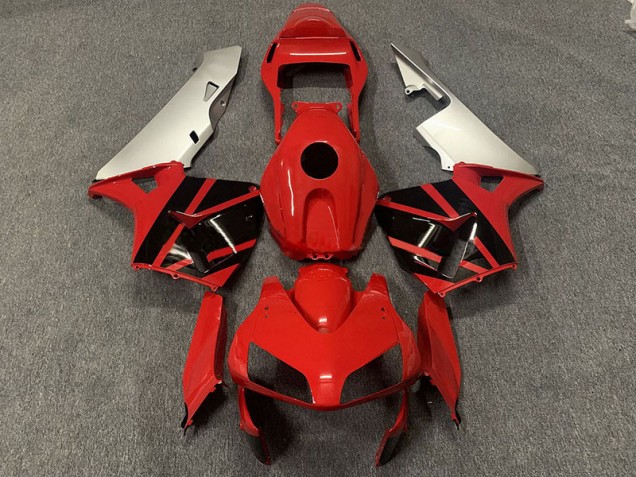 Aftermarket 2003-2004 Red Black and Silver Honda CBR600RR Motorcycle Fairings Aftermarket 2003-2004 Red Black and Silver Honda CBR600RR Motorcycle Fairings