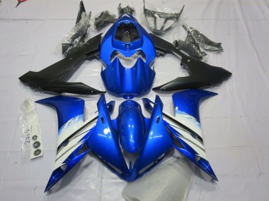 Aftermarket 2004-2006 Blue and Black Yamaha R1 Motorcycle Fairings