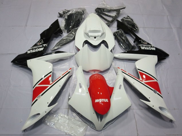 Aftermarket 2004-2006 Oem Style Red and white Yamaha R1 Motorcycle Fairings Aftermarket 2004-2006 Oem Style Red and white Yamaha R1 Motorcycle Fairings