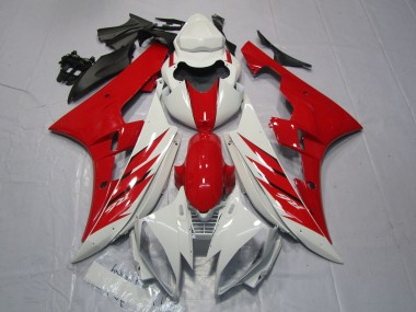 Aftermarket 2006-2007 Red and White Style Yamaha R6 Motorcycle Fairings
