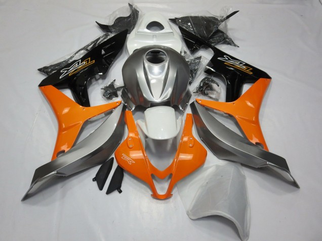 Aftermarket 2007-2008 Silver White and Orange Honda CBR600RR Motorcycle Fairings Aftermarket 2007-2008 Silver White and Orange Honda CBR600RR Motorcycle Fairings