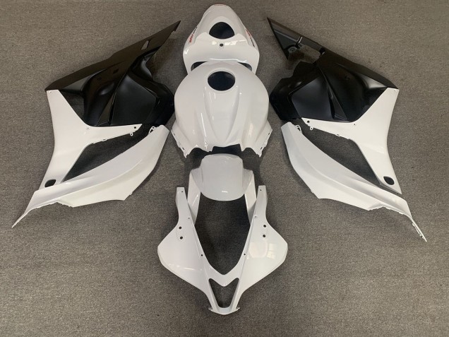 Aftermarket 2009-2012 White and Black Honda CBR600RR Motorcycle Fairings Aftermarket 2009-2012 White and Black Honda CBR600RR Motorcycle Fairings