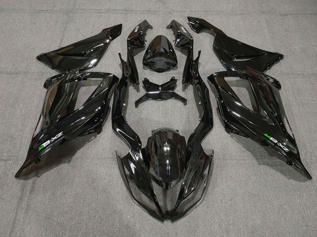 Aftermarket 2013-2018 Gloss Black with decals Kawasaki ZX6R Motorcycle Fairings Aftermarket 2013-2018 Gloss Black with decals Kawasaki ZX6R Motorcycle Fairings