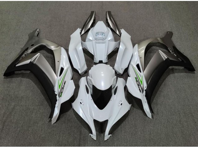 Aftermarket 2016-2019 Pearl White and Silver Kawasaki ZX10R Motorcycle Fairings Aftermarket 2016-2019 Pearl White and Silver Kawasaki ZX10R Motorcycle Fairings